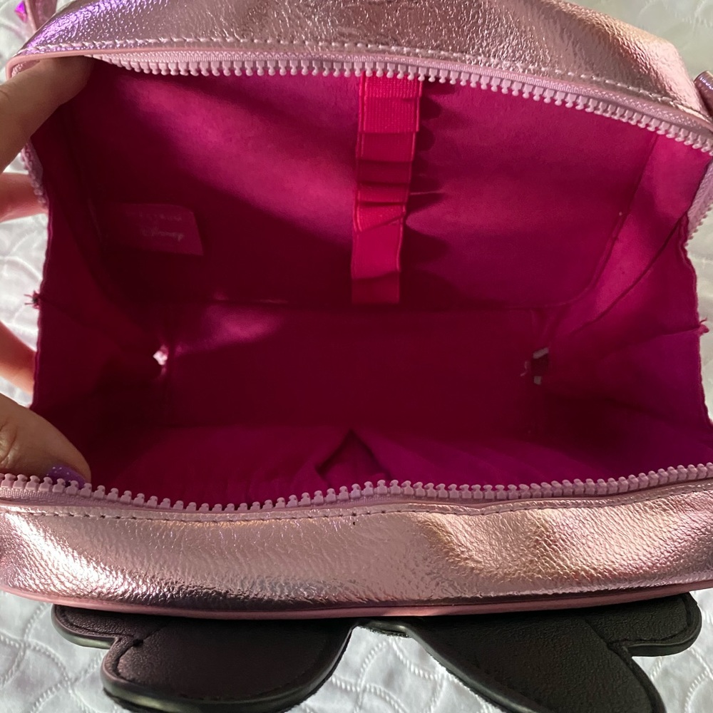 Spectrum Collections x Disney MakeUp Brush Holder - Picture 6 of 8